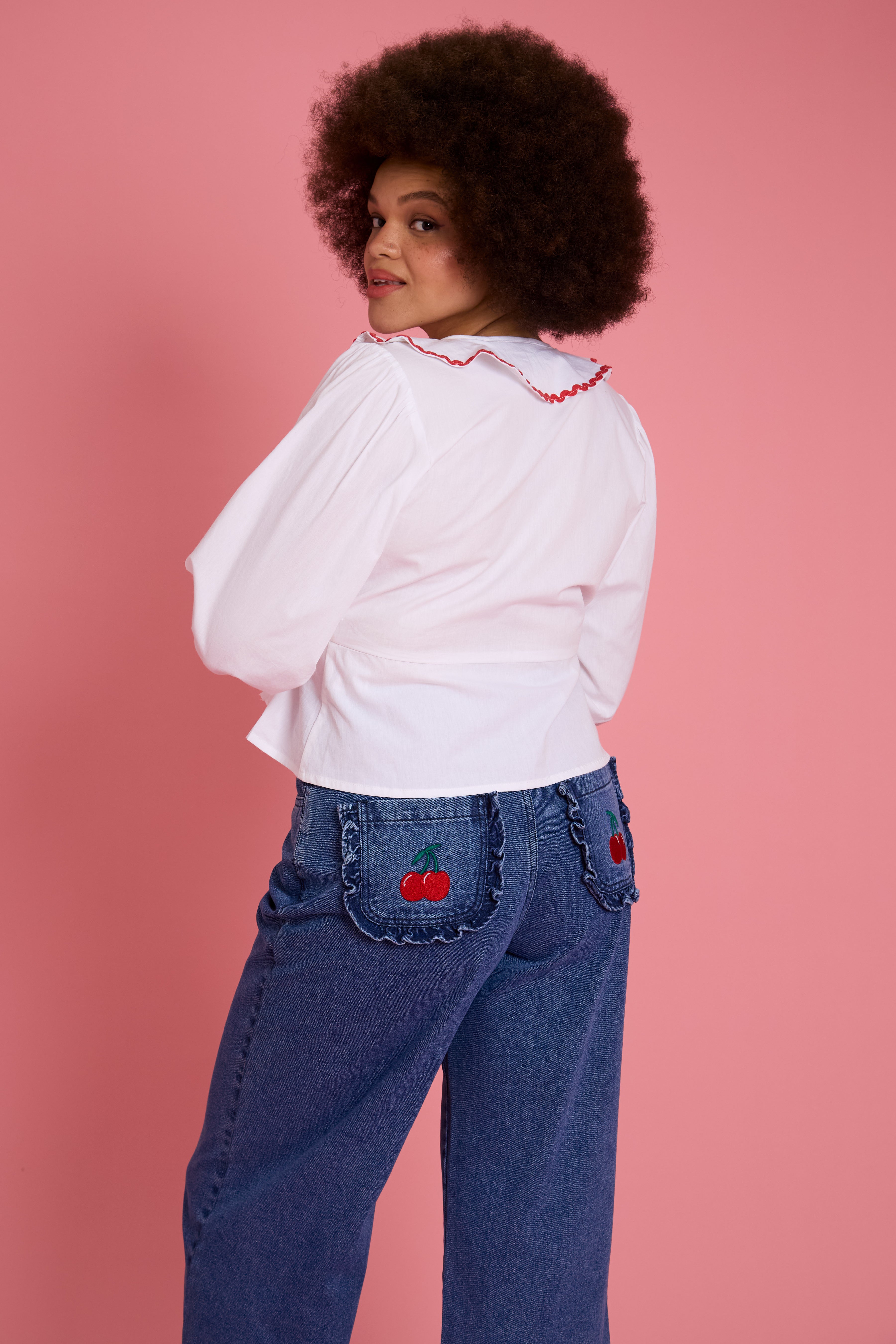 Dahlia Cherry Jeans - Curve