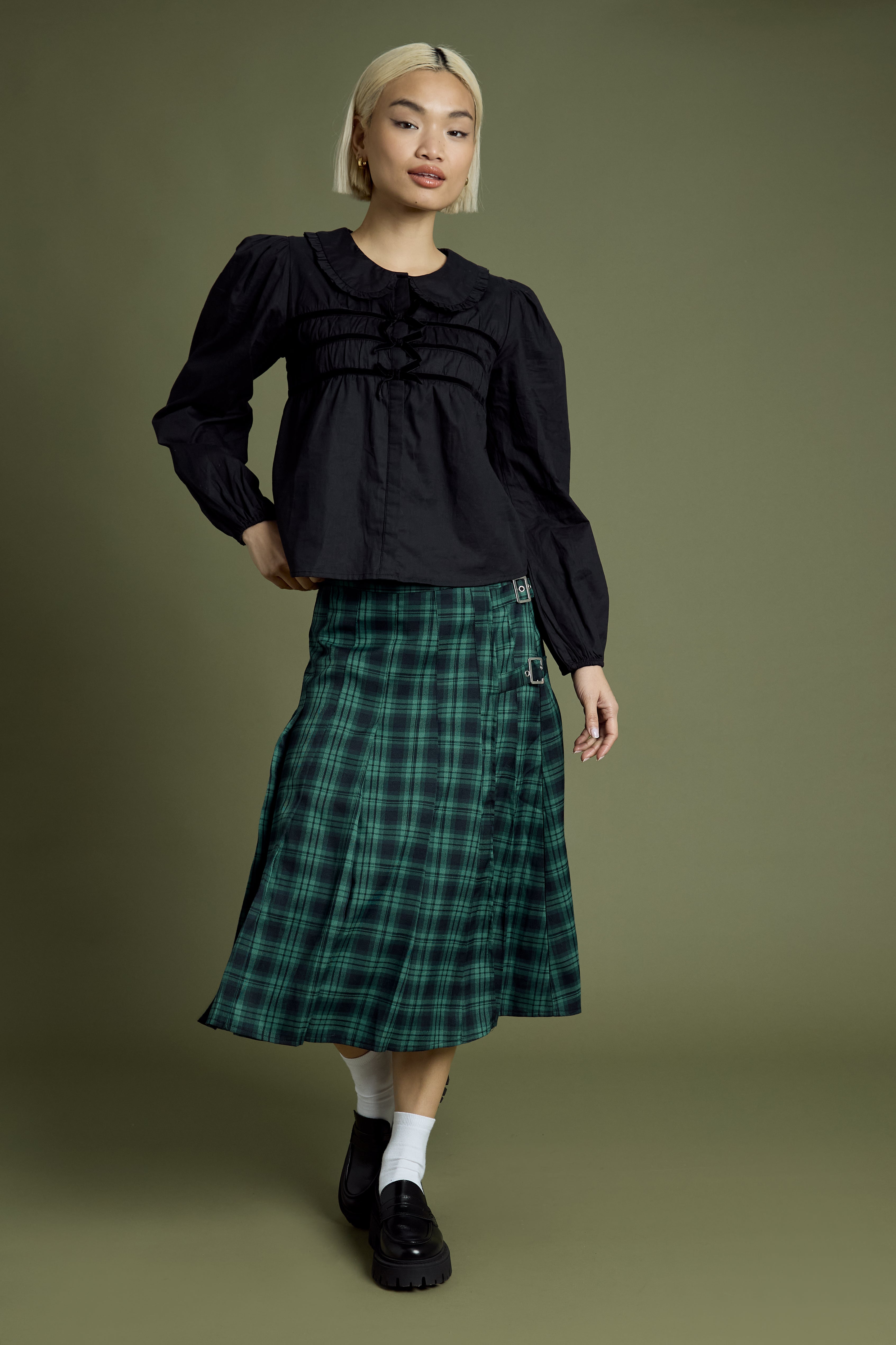 Plaid kilt skirt best sale